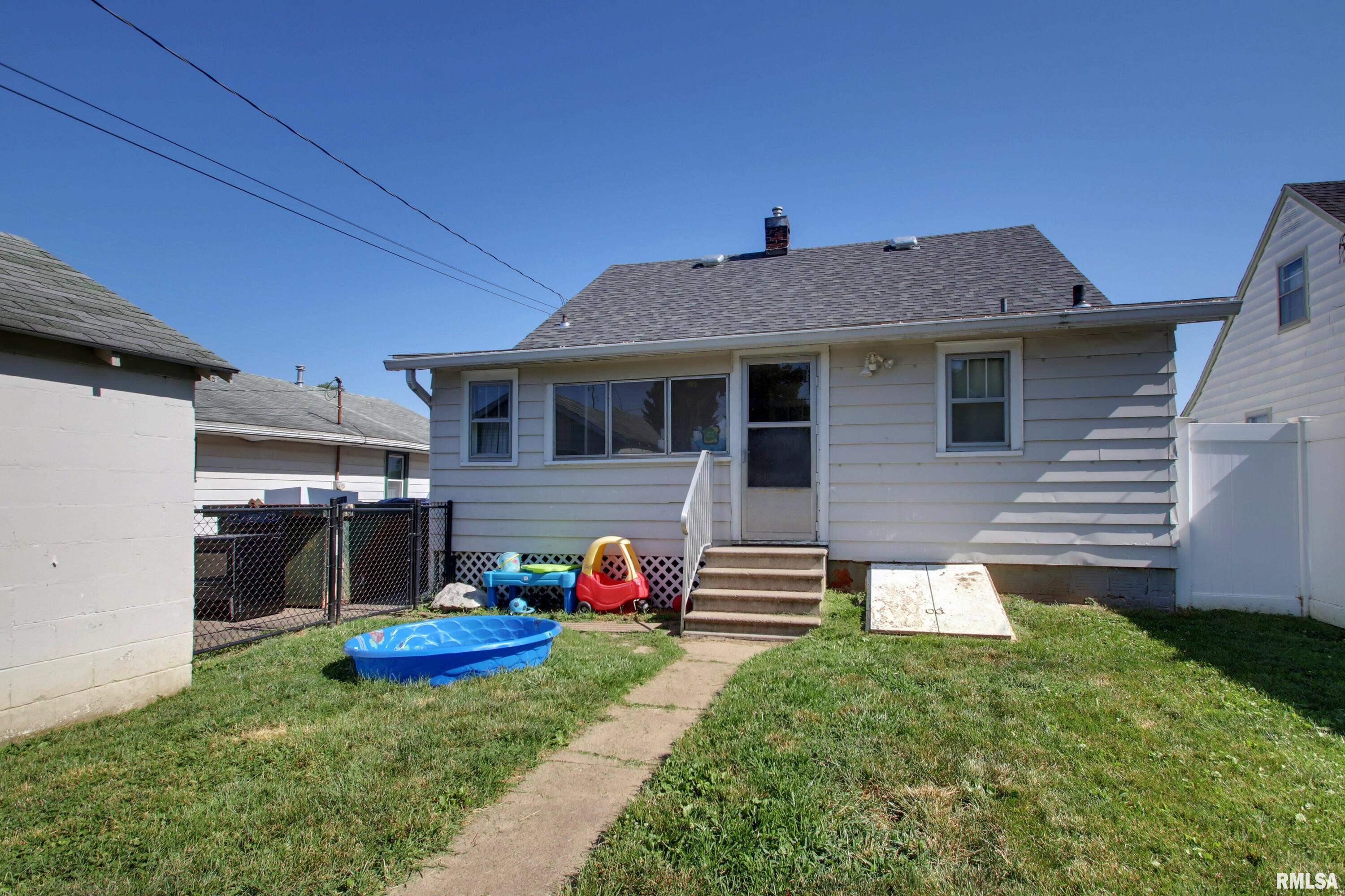 1608 Maple Street Quincy, IL 62301 - Photo 23 of 25 Gallery Image 23