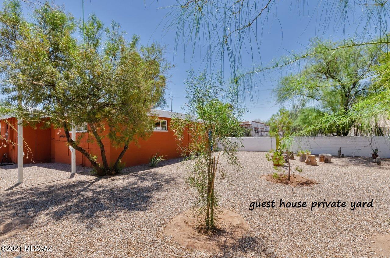 2115 East Fort Lowell Road Tucson, AZ 85719 - Photo 34 of 49 guest house yard