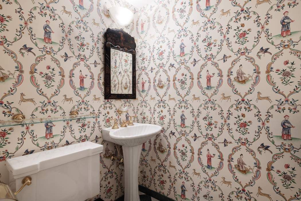 11 East 86th Street, Unit 11A Manhattan, NY 10028 - Photo 13 of 17