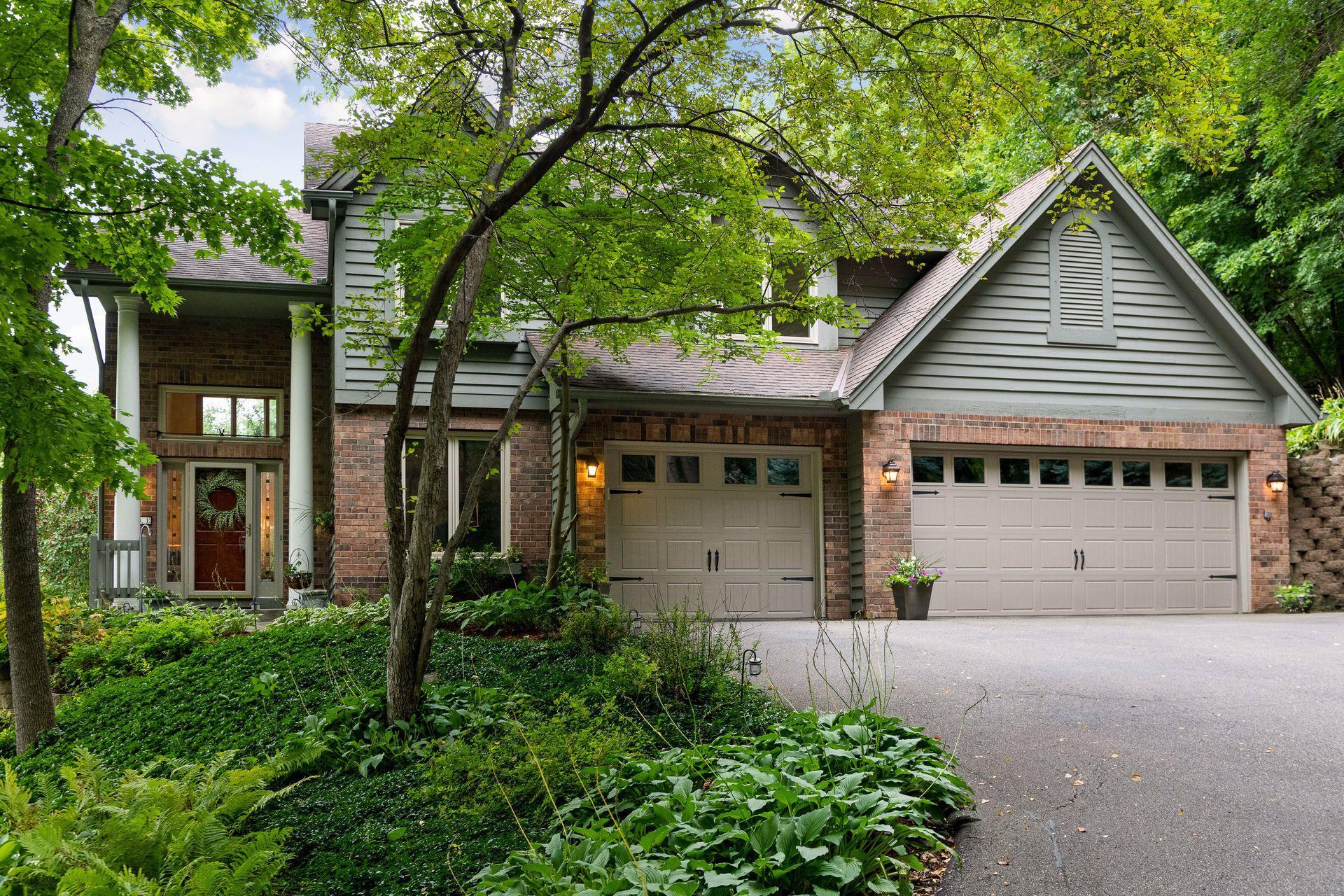 6381 Fox Path Chanhassen, MN 55317 - Photo 1 of 41 Gallery Image 1