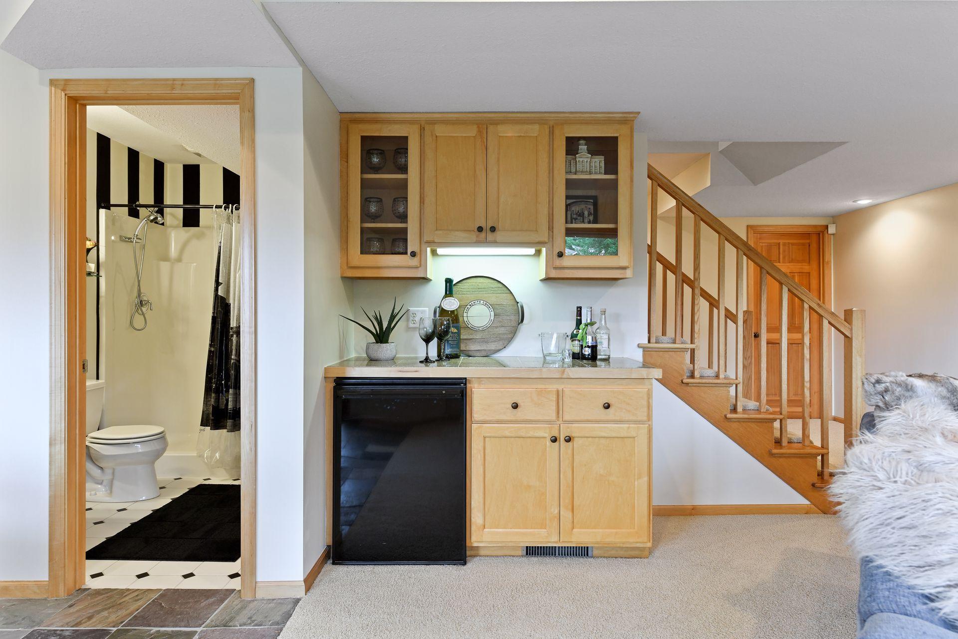6381 Fox Path Chanhassen, MN 55317 - Photo 32 of 41 Gallery Image 32