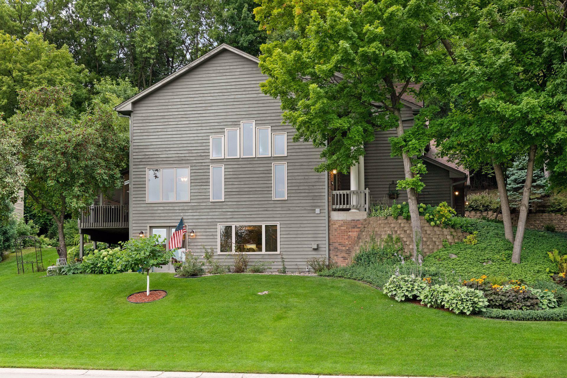 6381 Fox Path Chanhassen, MN 55317 - Photo 38 of 41 Gallery Image 38
