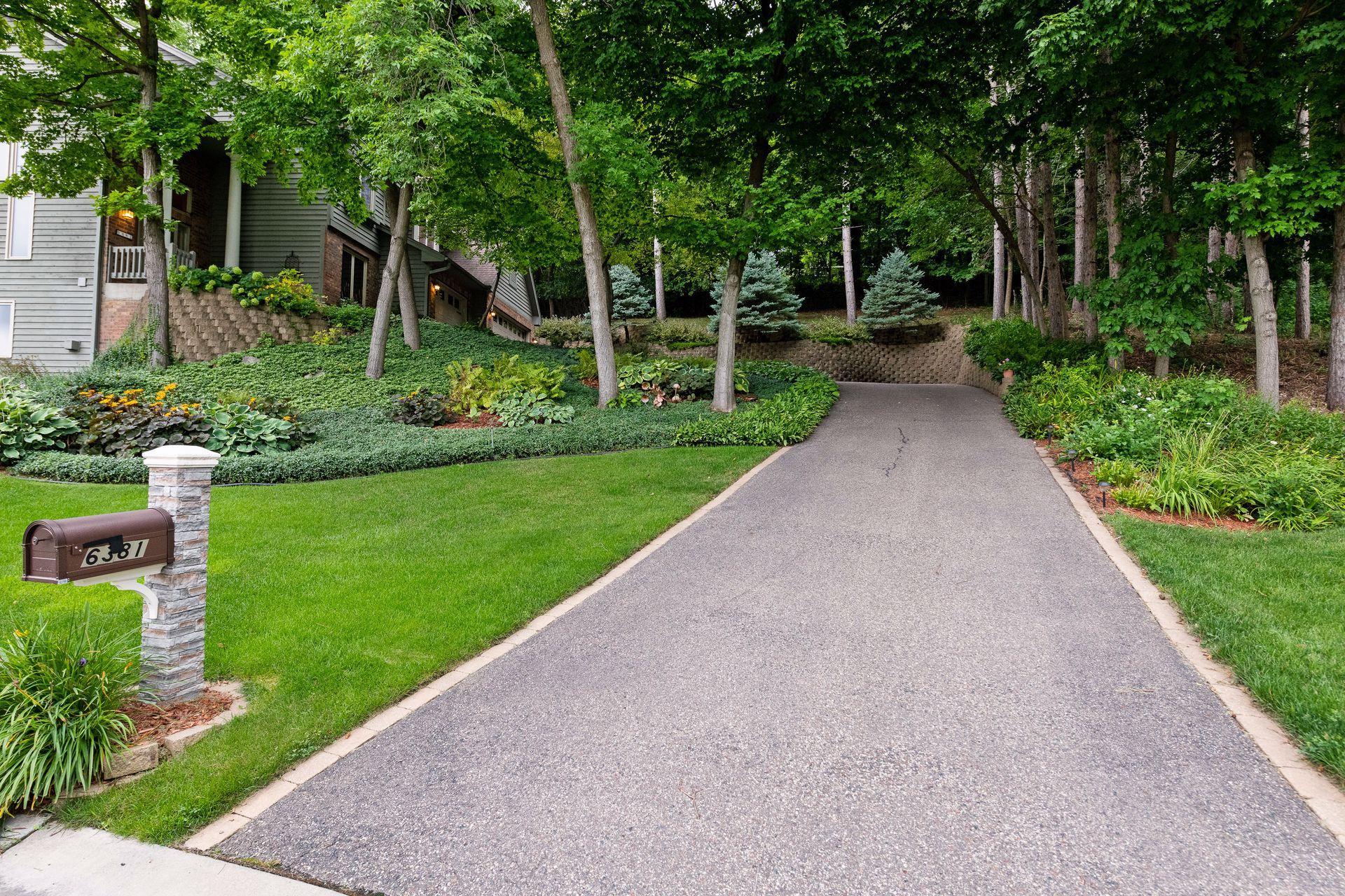 6381 Fox Path Chanhassen, MN 55317 - Photo 41 of 41 Gallery Image 41