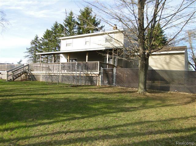 4093 Peters Road Columbiaville, MI 48421 - Photo 20 of 32 Back.jpg