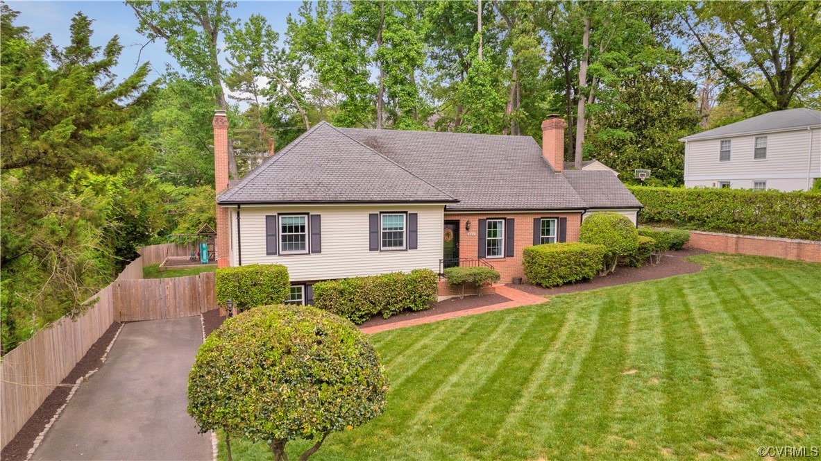 600 Ridge Top Road Henrico, VA 23229 - Photo 3 of 50 Gallery Image 3