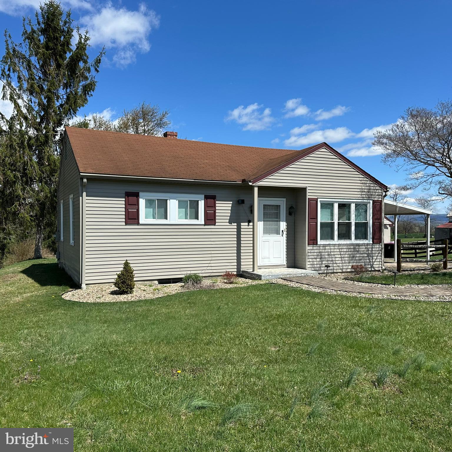 1373 Crottlestown Road Chambersburg, PA 17202 - Photo 2 of 24 Gallery Image 2