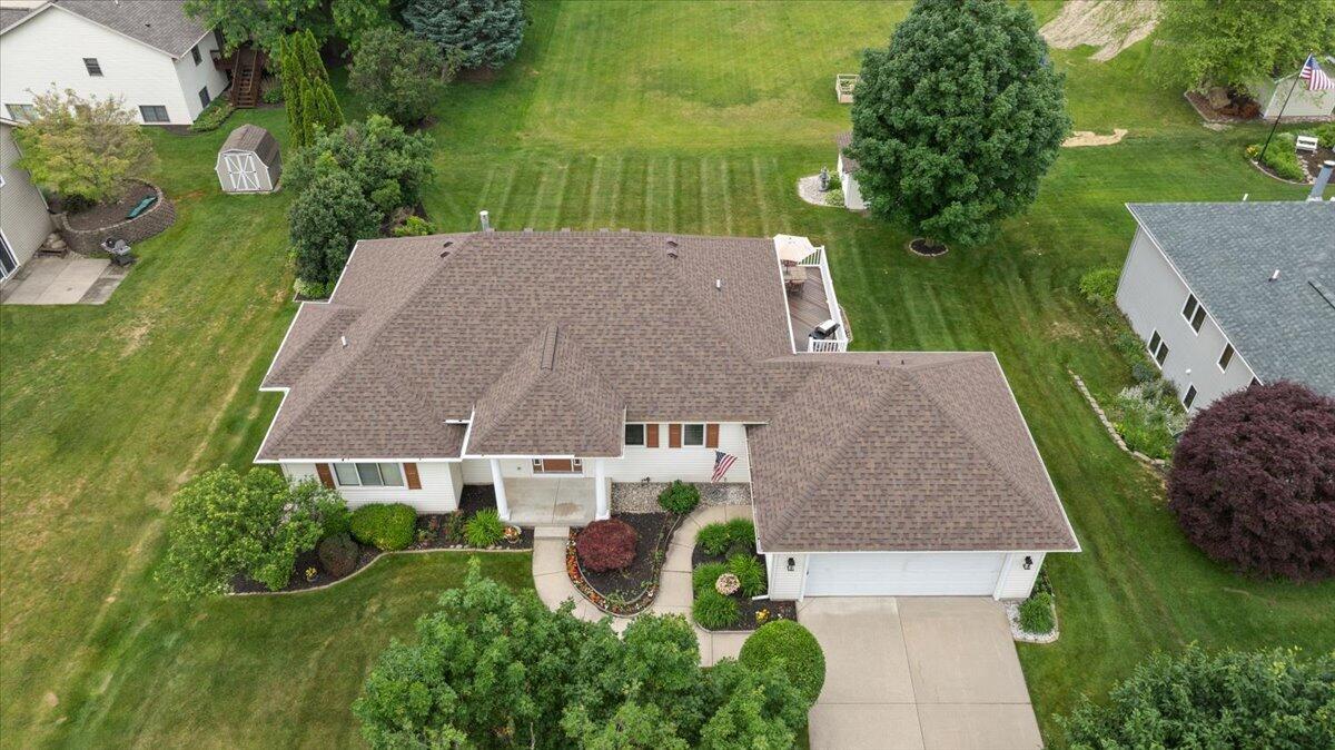 8259 Golfside Drive Jenison, MI 49428 - Photo 4 of 80 35-8259 Golfside Dr-35