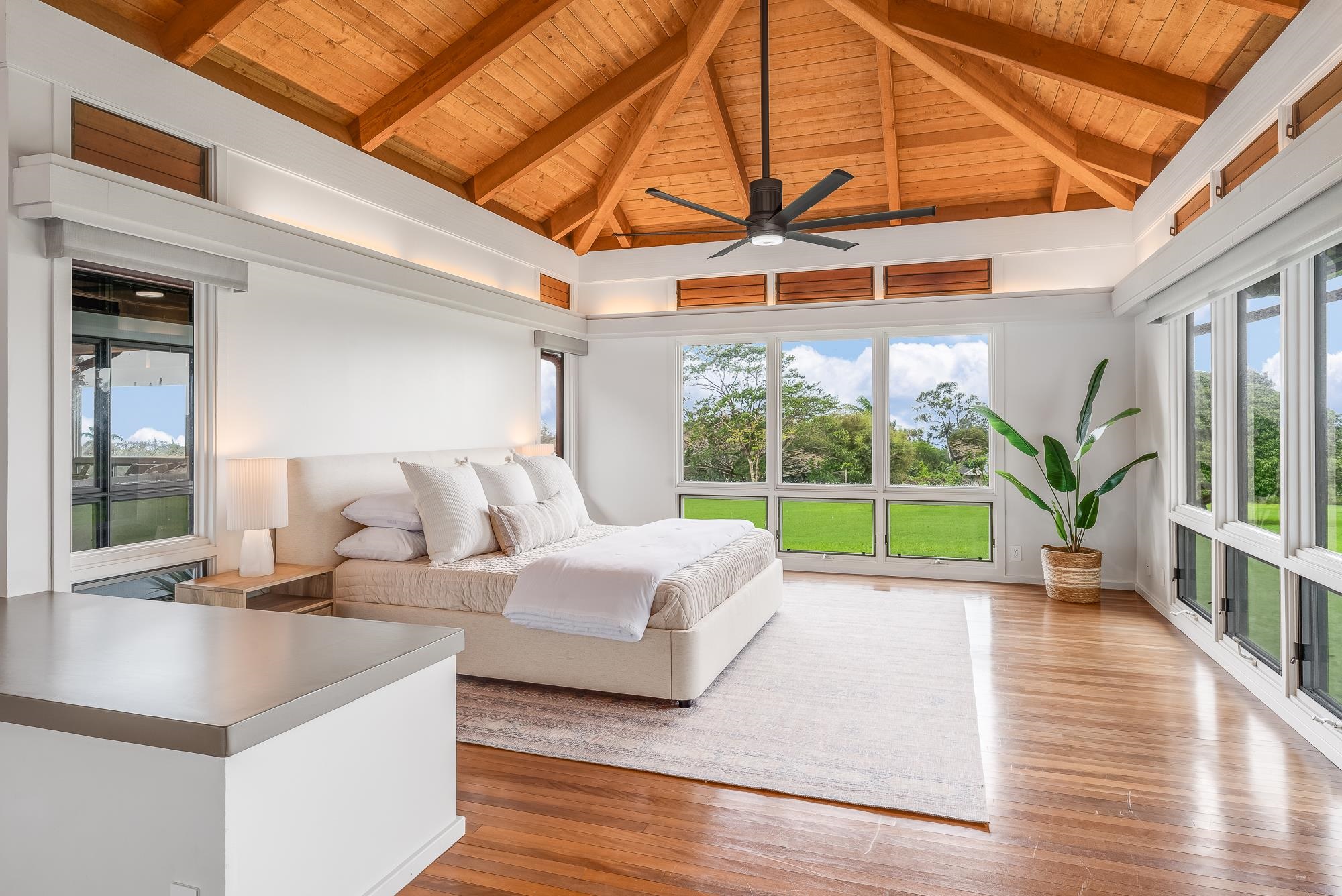 917 Hog Back Road Haiku, HI 96708 - Photo 9 of 30 a view of a patio with couches and pool
