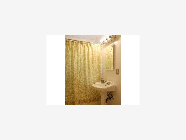 1583 Spring Street Mountain View, CA 94043 - Photo 8 of 9