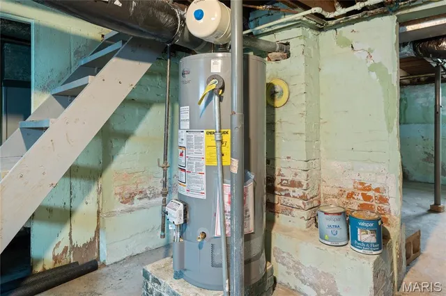 $130,000 | 12 East Ash Street, New Baden, IL 62265