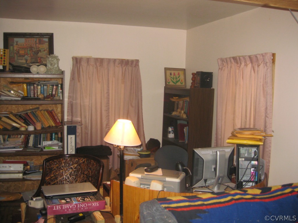 551 Buckskin Road Victoria, VA 23974 - Photo 11 of 18 a living room with furniture and a window