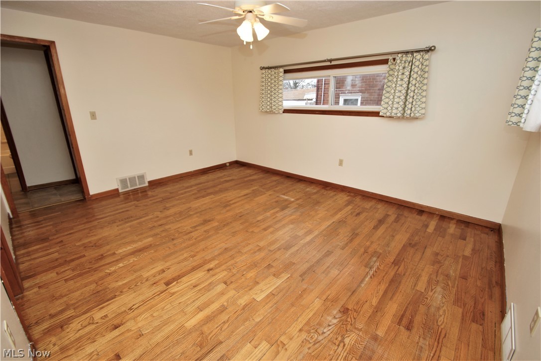 1060 Decatur Street Vermilion, OH 44089 - Photo 8 of 19