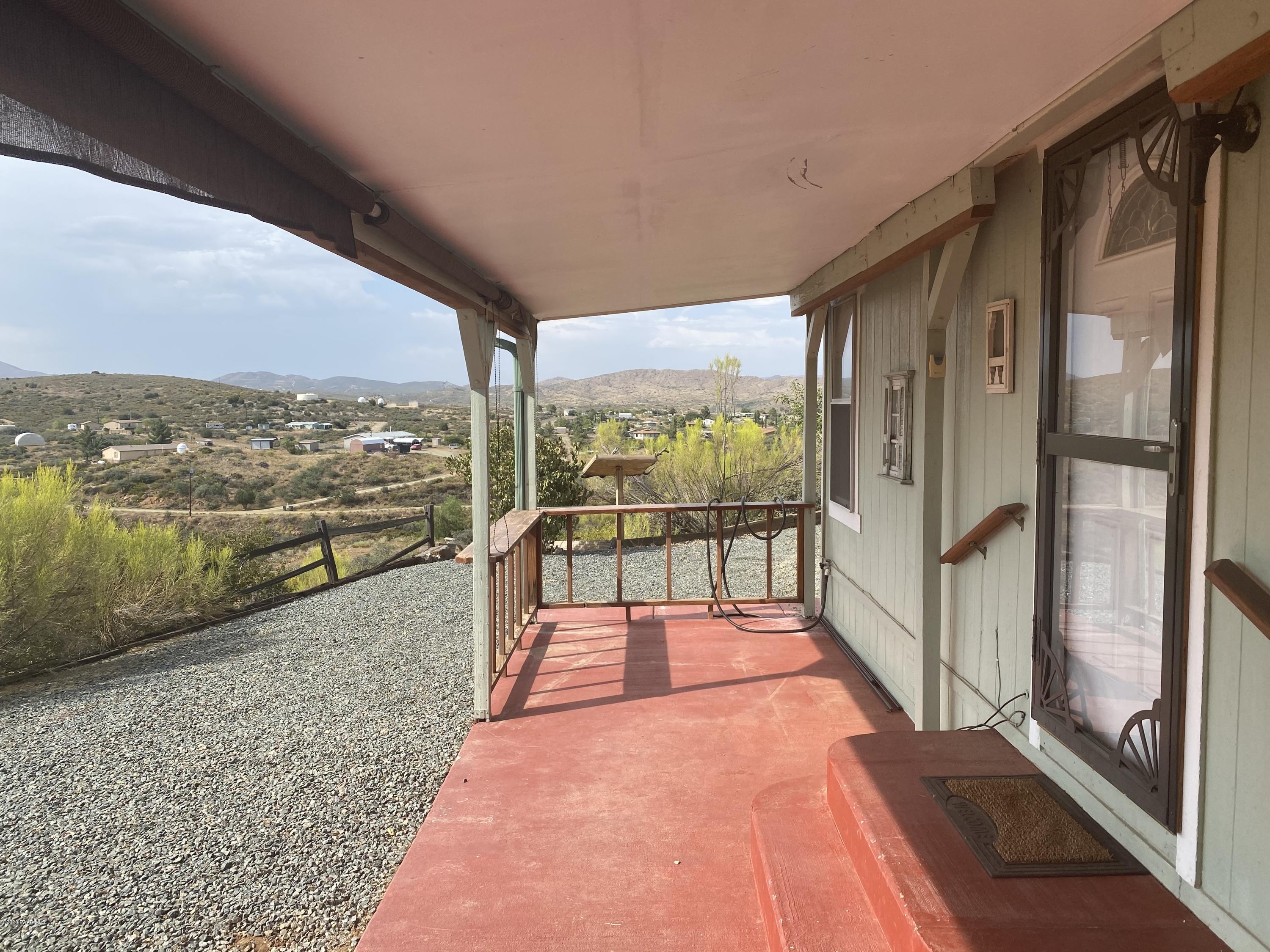 12800 Valley View Road Mayer, AZ 86333 - Photo 2 of 18 Front Porch
