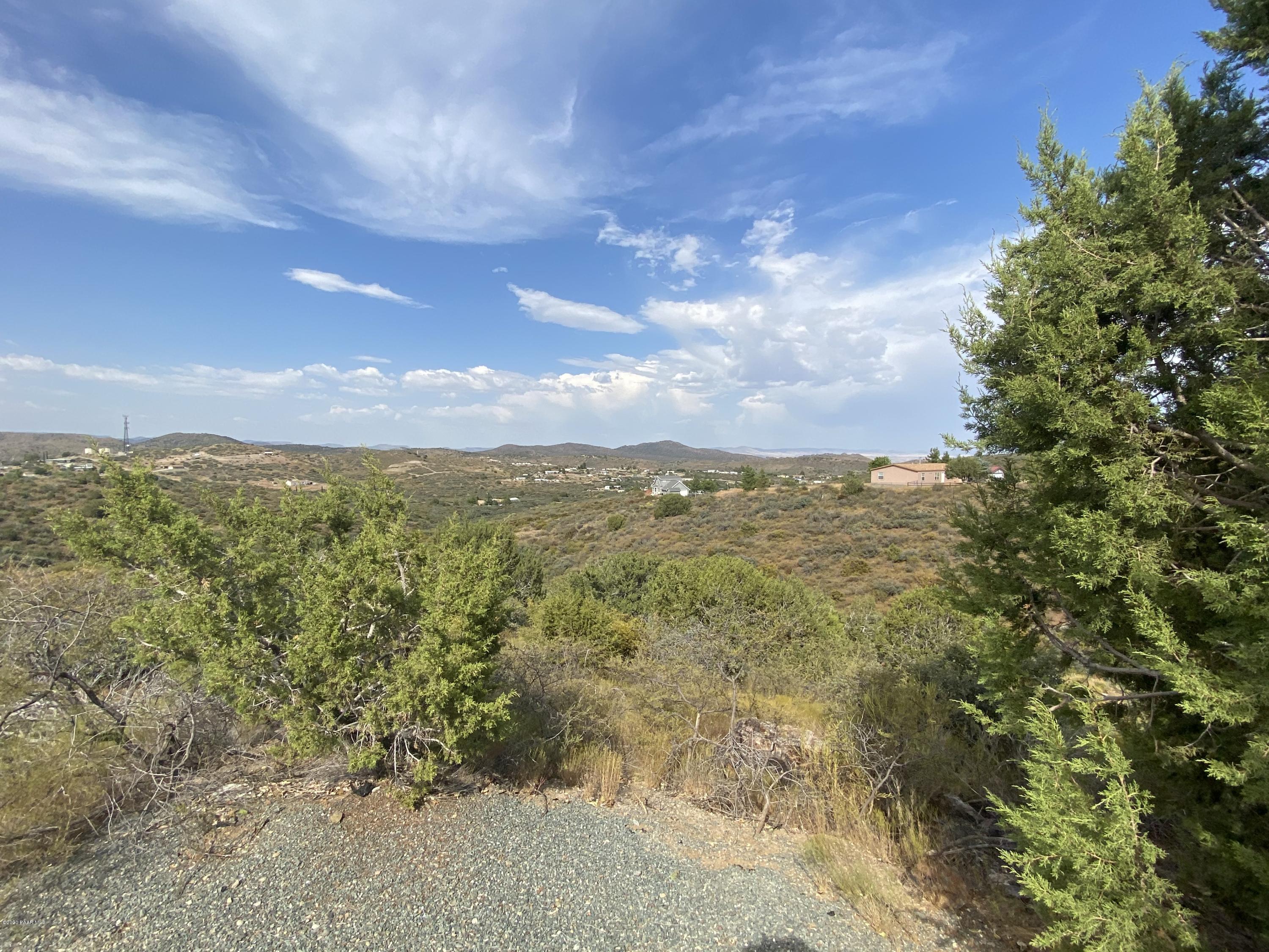 12800 Valley View Road Mayer, AZ 86333 - Photo 5 of 18 View