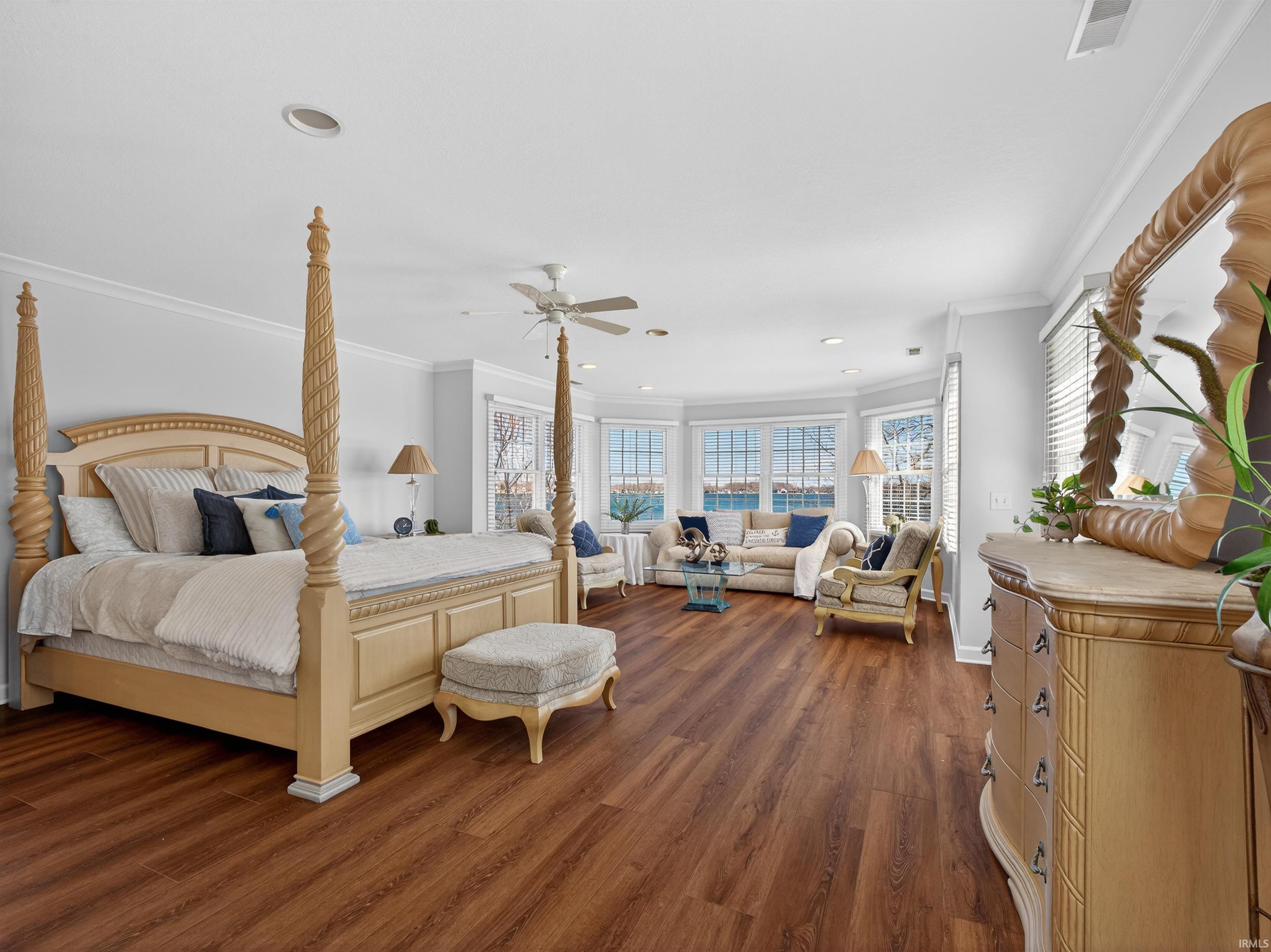 102 North Front Street, Unit 3 Syracuse, IN 46567 - Photo 18 of 36