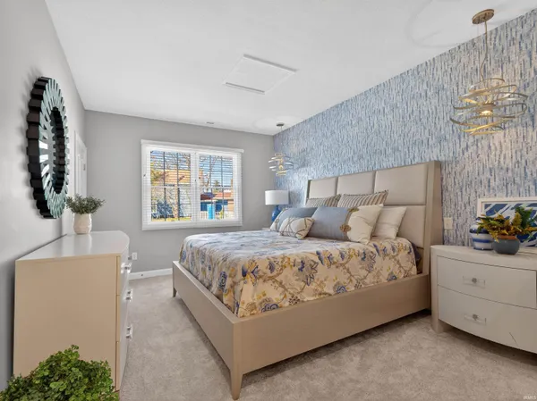 $1,690,000 | 102 North Front Street, Unit 3, Syracuse, IN 46567