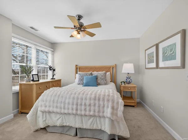 $1,690,000 | 102 North Front Street, Unit 3, Syracuse, IN 46567