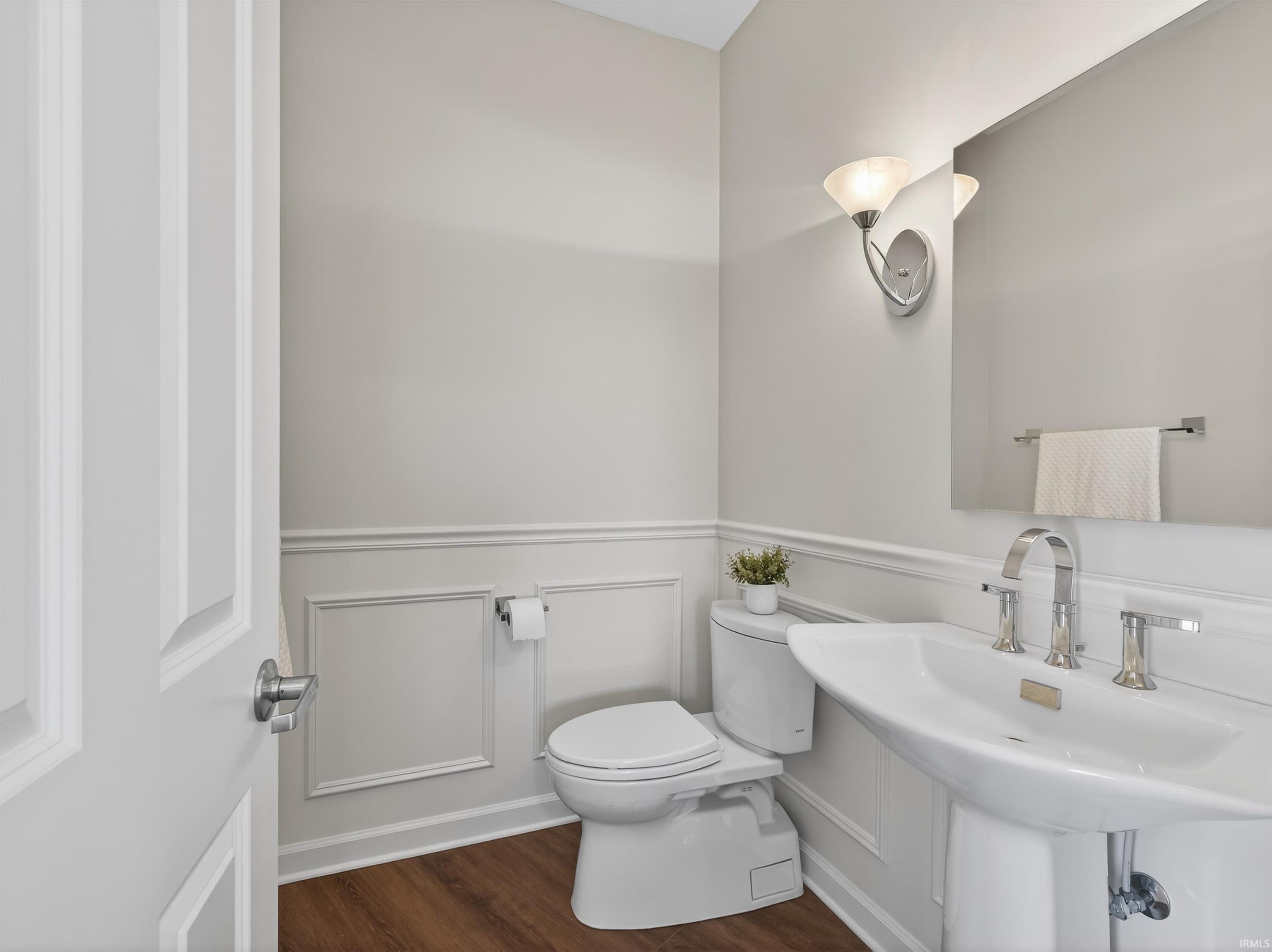 102 North Front Street, Unit 3 Syracuse, IN 46567 - Photo 28 of 36