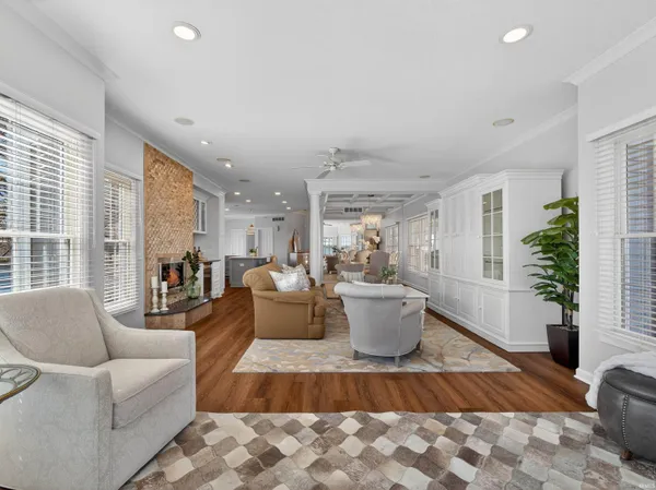 $1,690,000 | 102 North Front Street, Unit 3, Syracuse, IN 46567