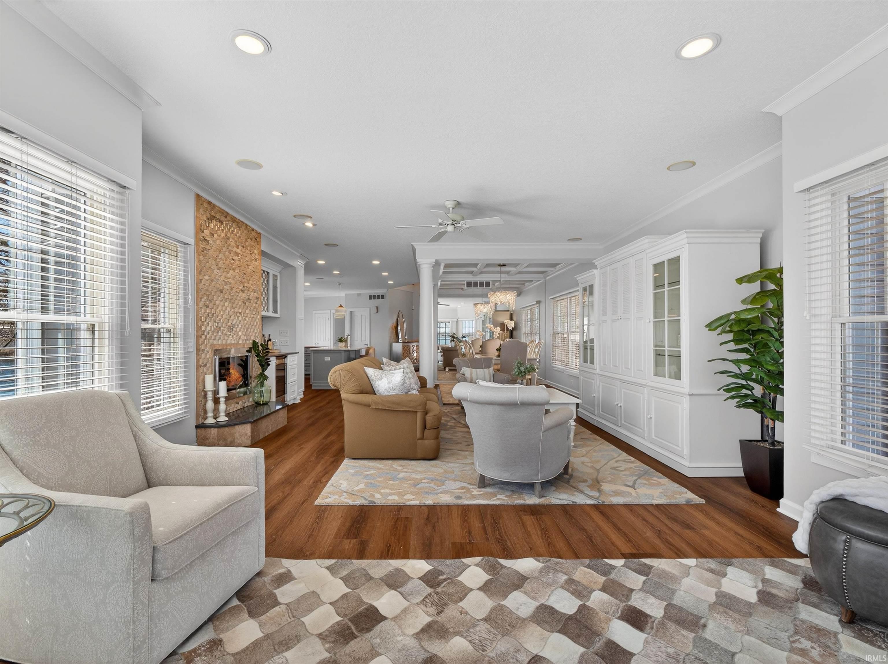 102 North Front Street, Unit 3 Syracuse, IN 46567 - Photo 9 of 36