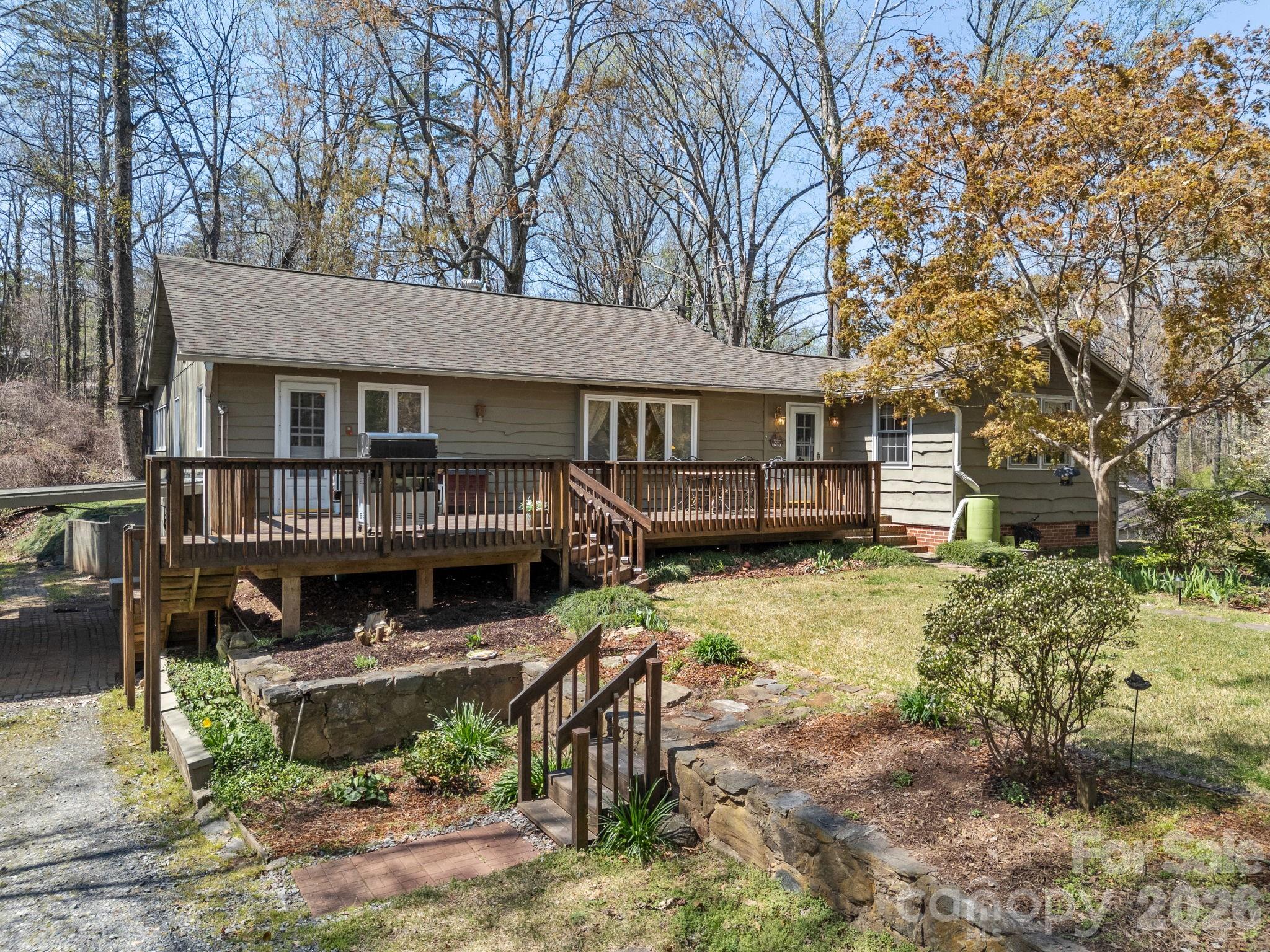 7 Rippy Road Tryon, NC 28782 - Photo 2 of 46