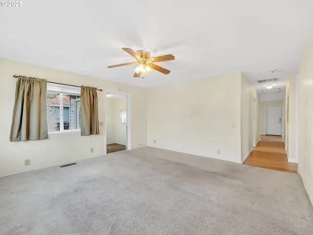 $325,000 | 125 Southwest Cedar Avenue, Warrenton, OR 97146