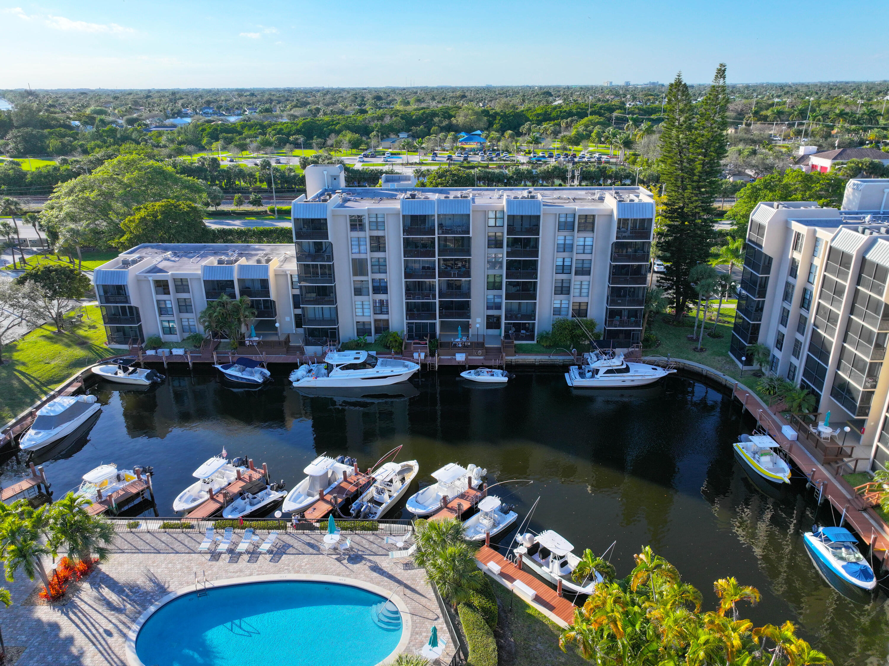 4 Royal Palm Way, Unit 601 Boca Raton, FL 33432 - Photo 3 of 59 4 Royal- Pic 5
