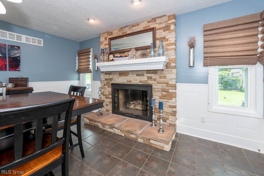 7614 Struthers Road Youngstown, OH 44514 - Photo 17 of 31 beautiful stone fireplace