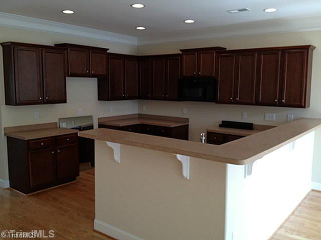 3454 Limestone Court High Point, NC 27265 - Photo 3 of 16 Kitchen.