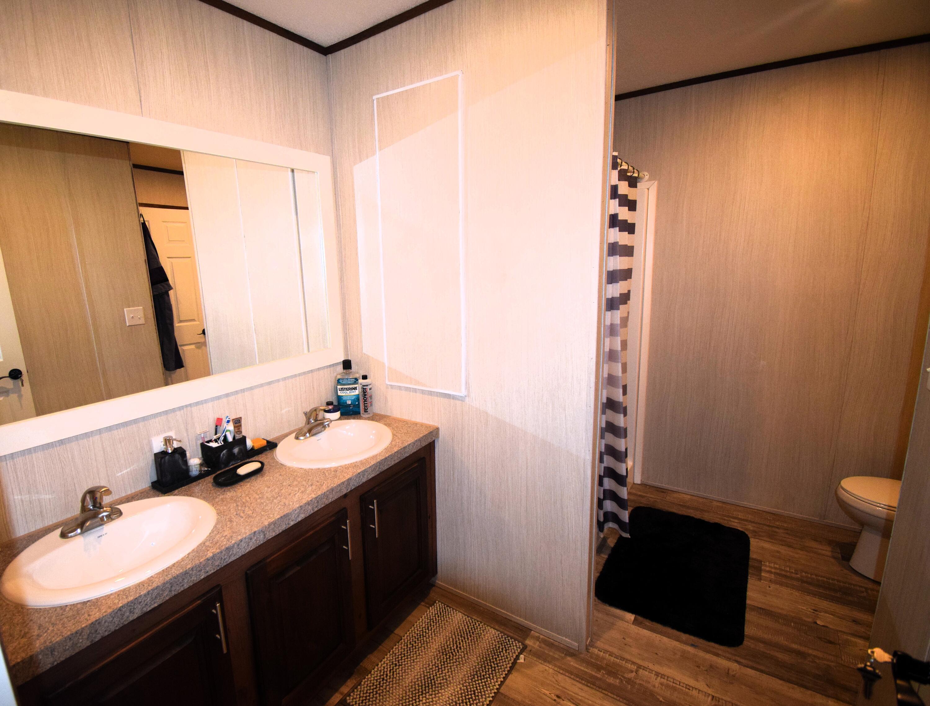 6583 Bill Lundy Road Laurel Hill, FL 32567 - Photo 14 of 22 Bathroom 2