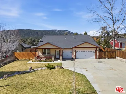 $575,000 | 1013 Eagle Lane, Frazier Park, CA 93225