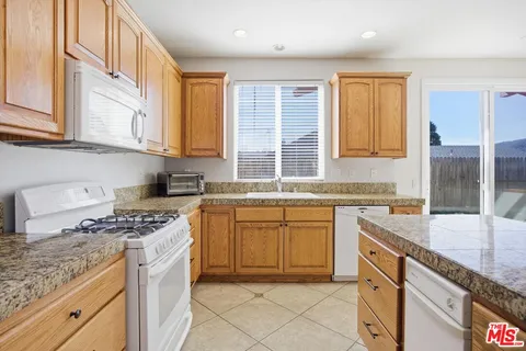 $575,000 | 1013 Eagle Lane, Frazier Park, CA 93225