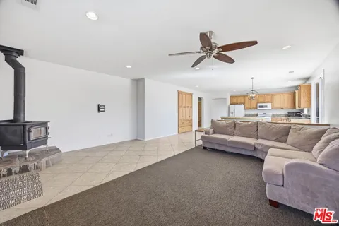 $575,000 | 1013 Eagle Lane, Frazier Park, CA 93225