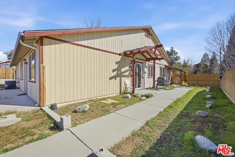 $575,000 | 1013 Eagle Lane, Frazier Park, CA 93225