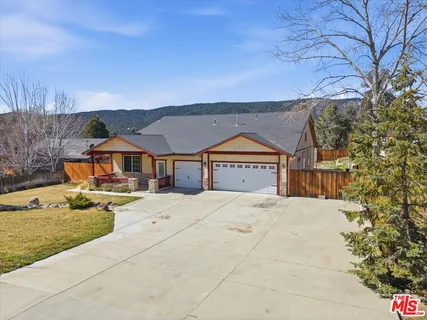 $575,000 | 1013 Eagle Lane, Frazier Park, CA 93225