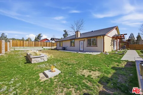 $575,000 | 1013 Eagle Lane, Frazier Park, CA 93225