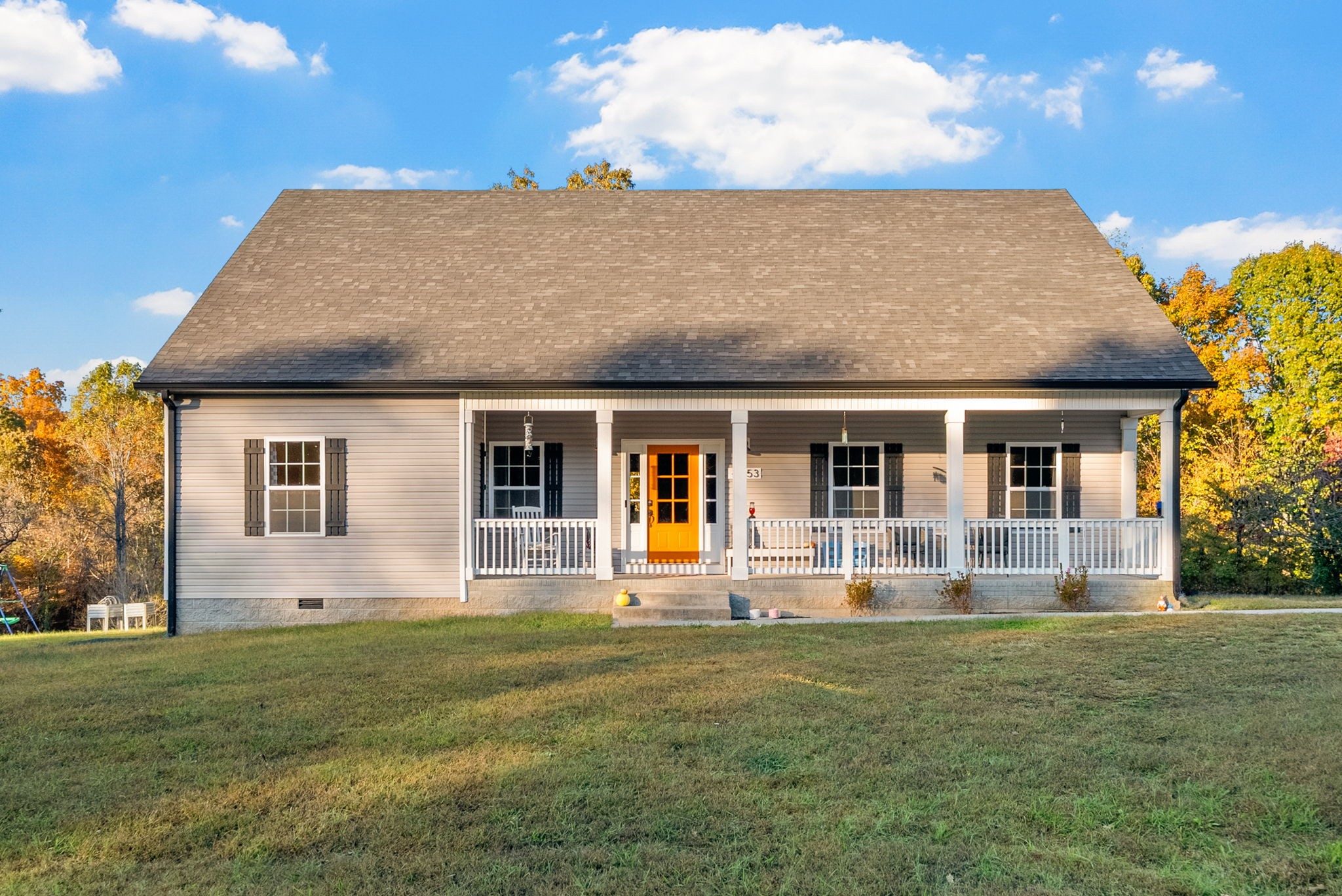 4553 Cumberland City Road Indian Mound, TN 37079 - Photo 1 of 44 a front view of house with yard