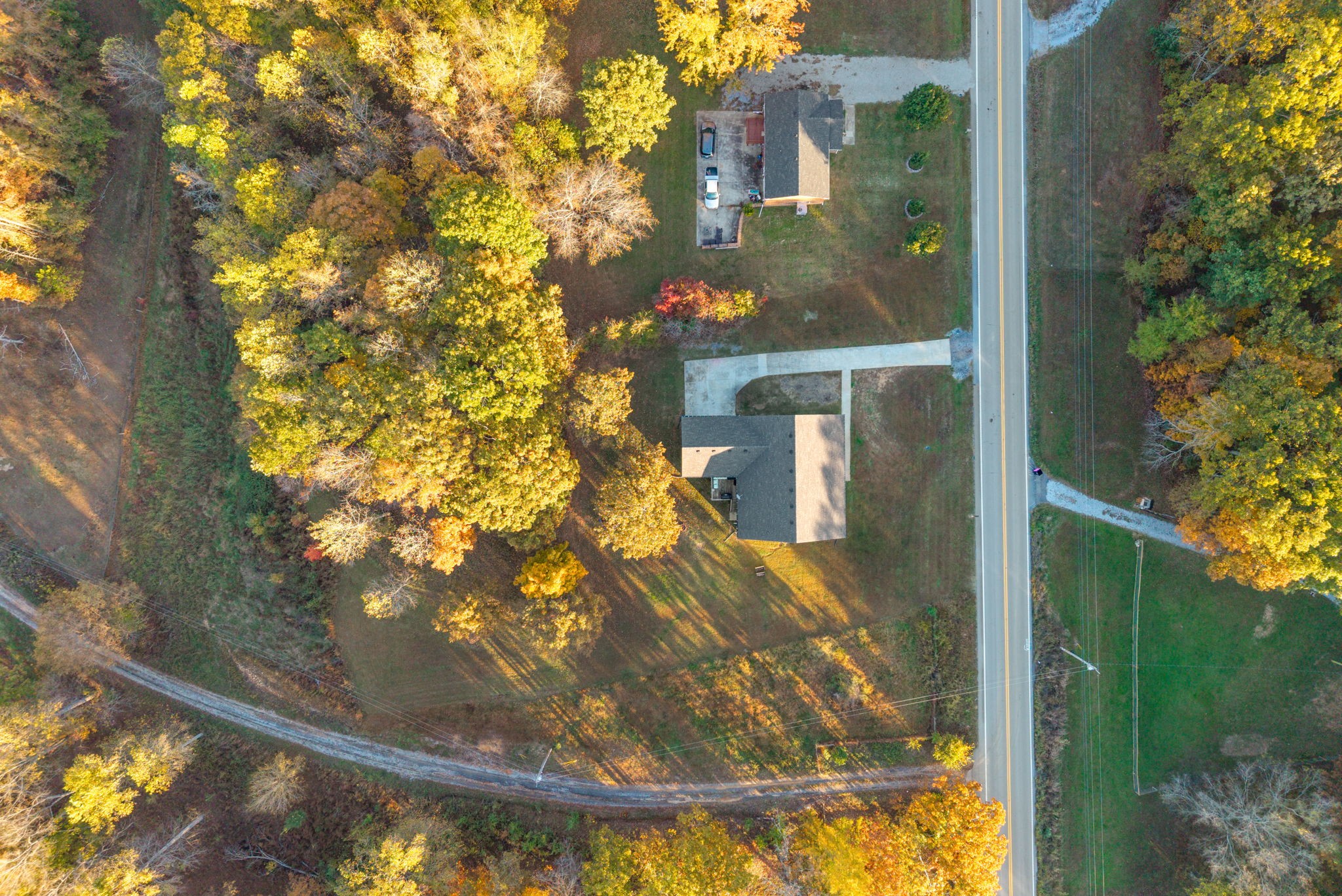 4553 Cumberland City Road Indian Mound, TN 37079 - Photo 43 of 44 a view of a yard from a balcony