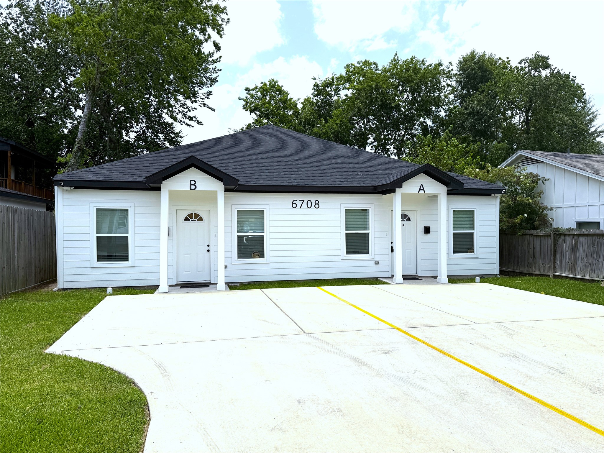 6708 Conley Street, Unit B Houston, TX 77021 - Photo 2 of 26 New construction. Never lived in!