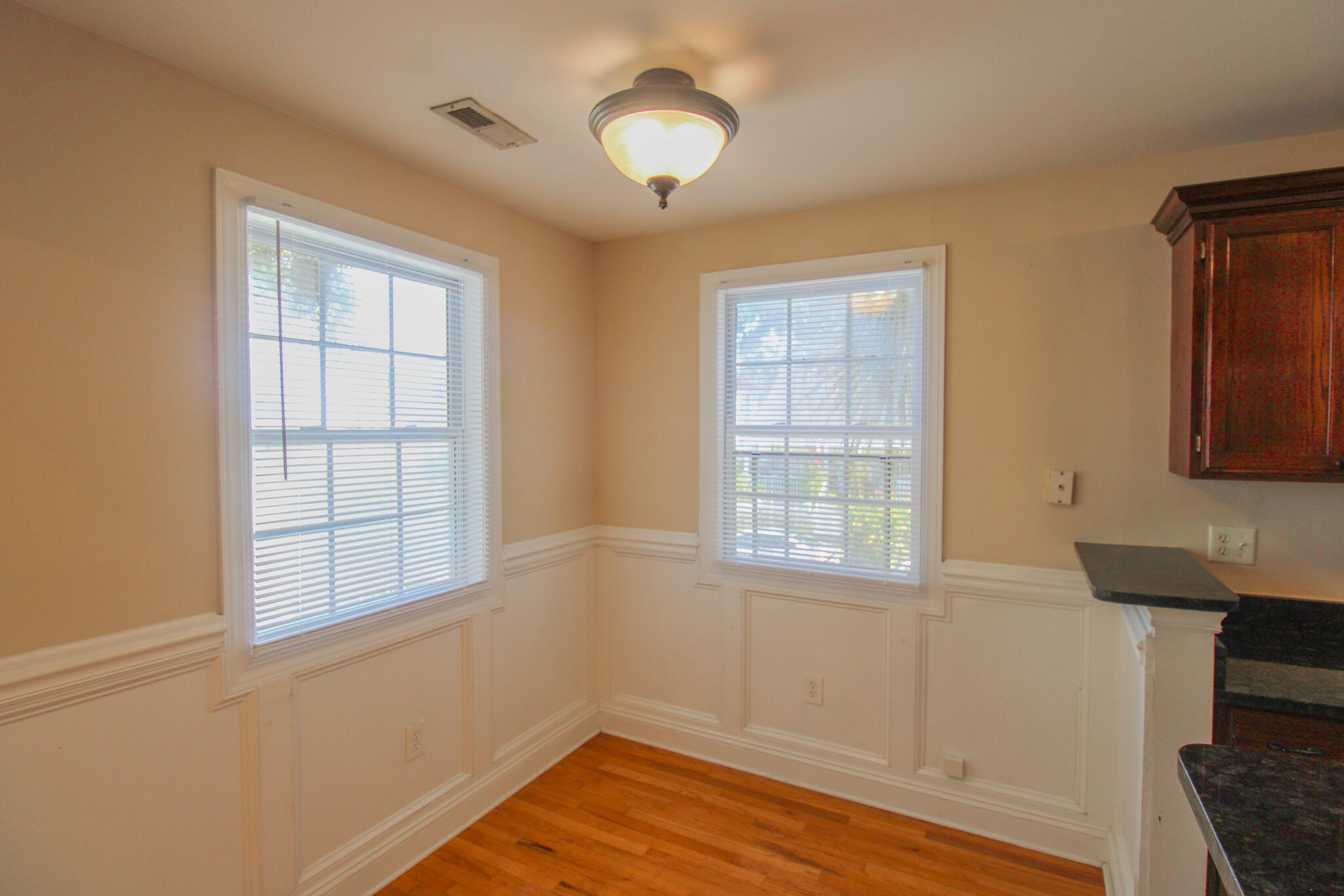 180 Line Street, Unit C Charleston, SC 29403 - Photo 5 of 14 E389115E-A21A-44FA-B05F-486058E35F25