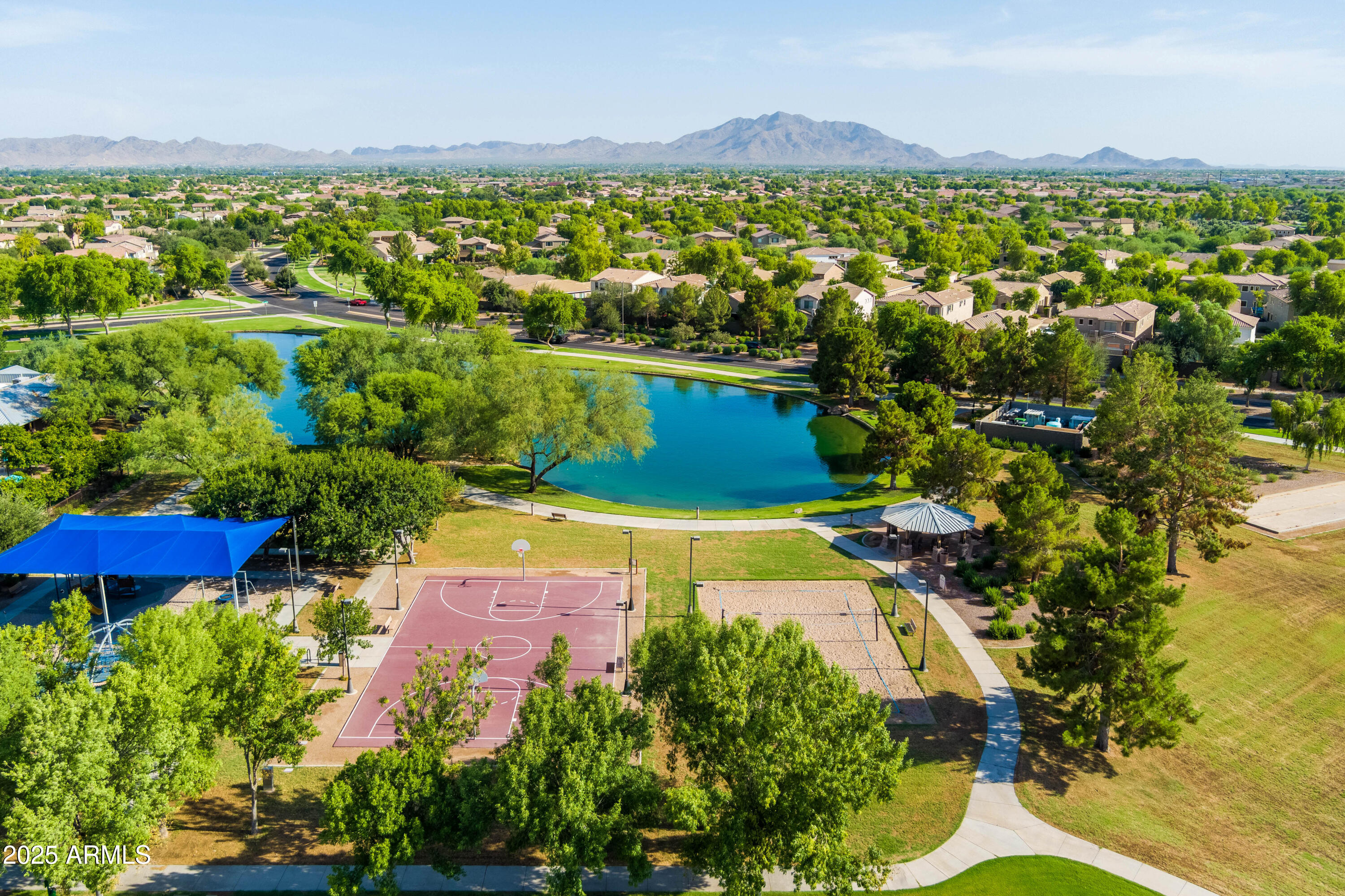 4140 East Claxton Avenue Gilbert, AZ 85297 - Photo 104 of 117 a view of a city with garden