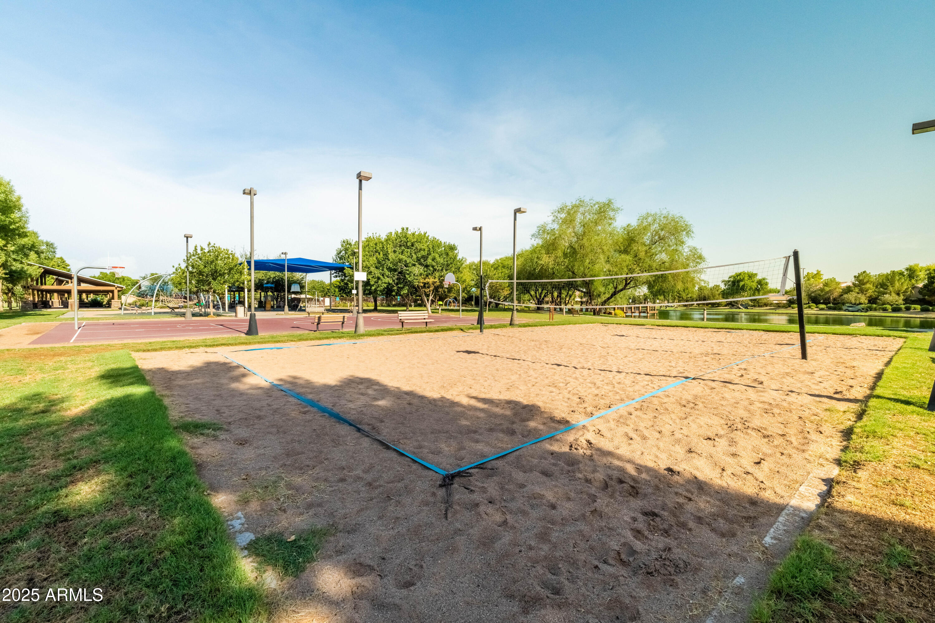 4140 East Claxton Avenue Gilbert, AZ 85297 - Photo 116 of 117 a view of a basket ball ground