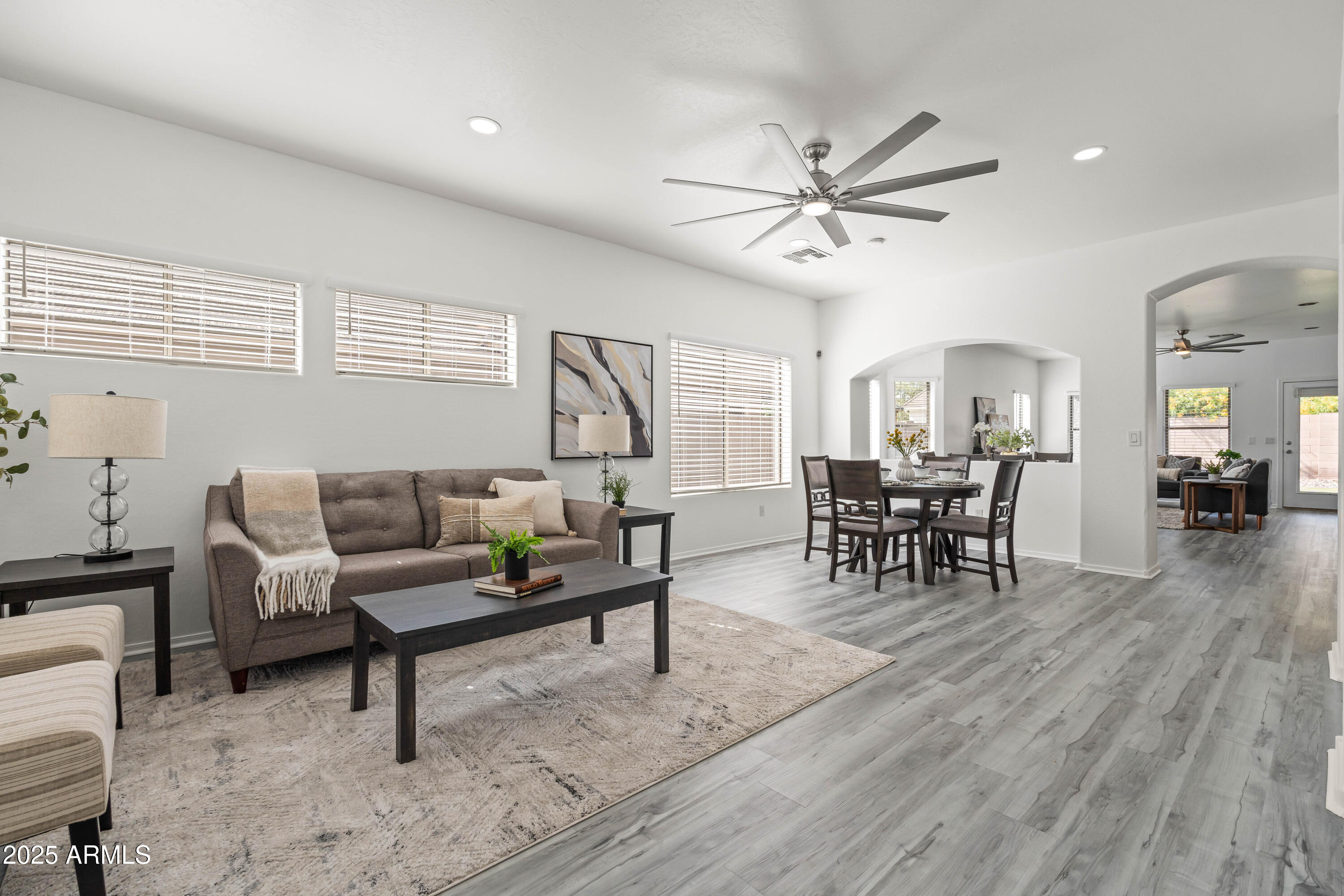 4140 East Claxton Avenue Gilbert, AZ 85297 - Photo 2 of 112 2a entry