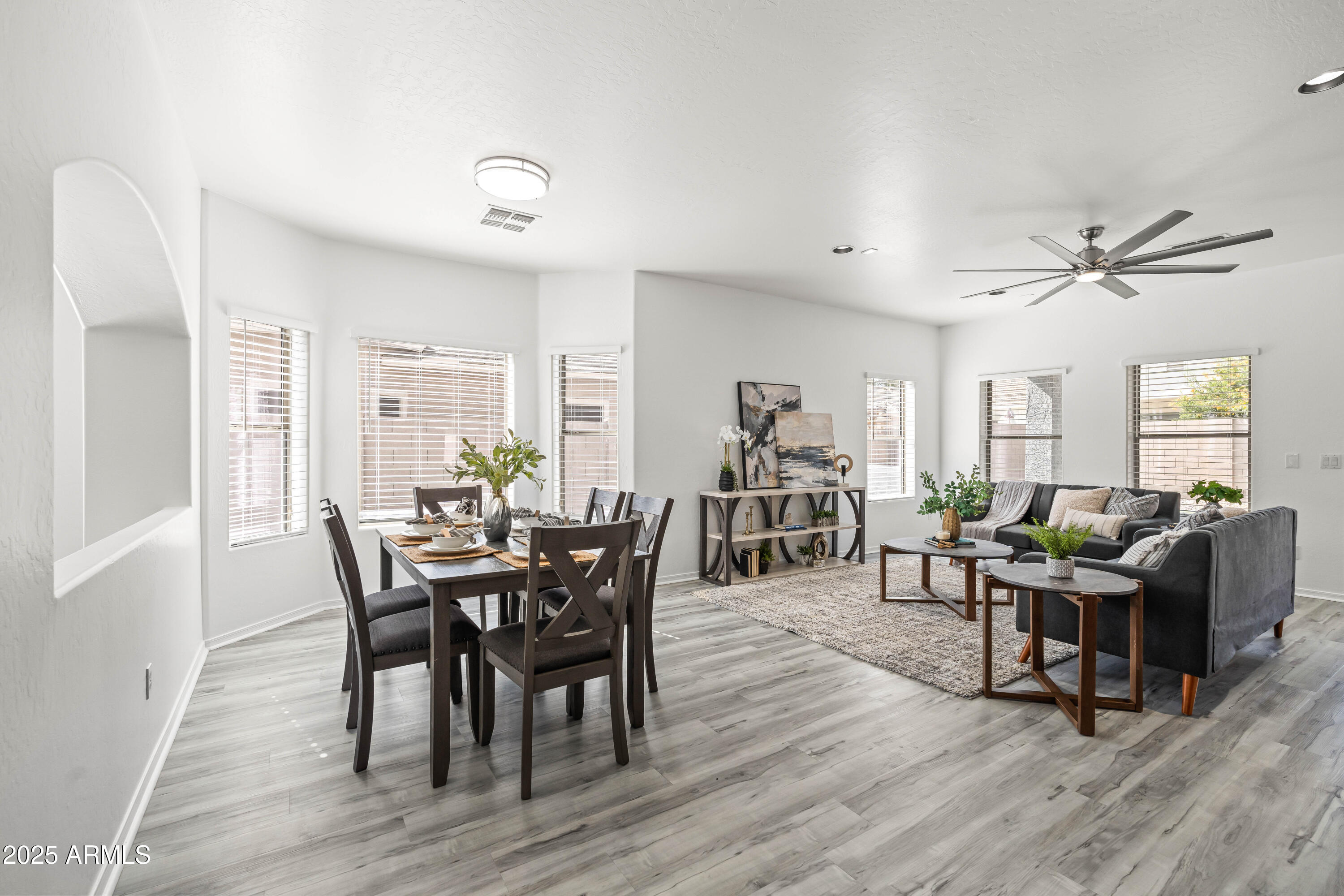 4140 East Claxton Avenue Gilbert, AZ 85297 - Photo 22 of 112 3b dining