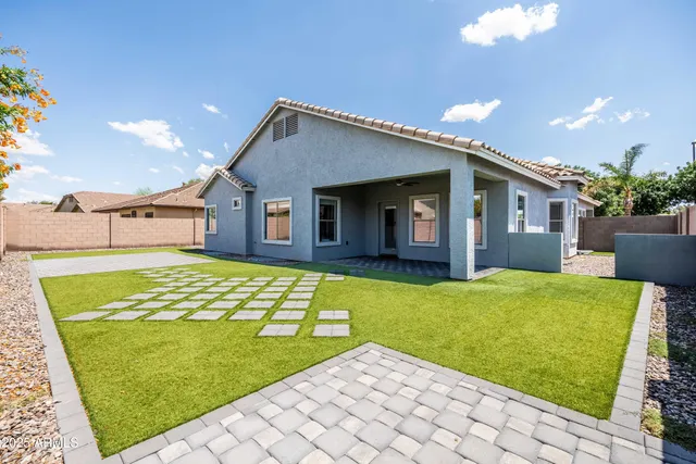 $825,000 | 4140 East Claxton Avenue, Gilbert, AZ 85297