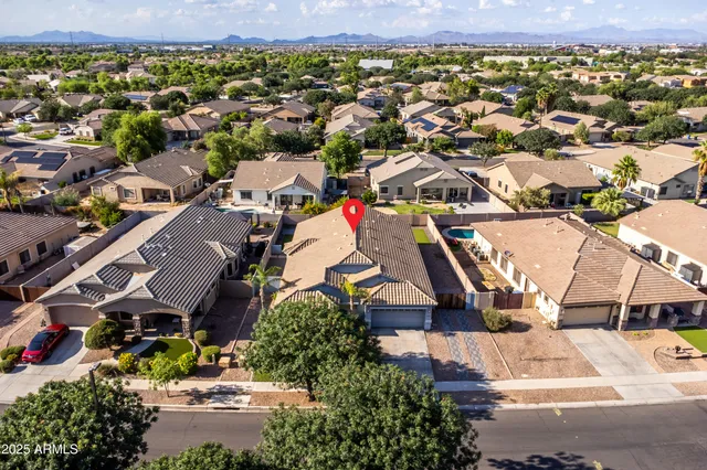 $825,000 | 4140 East Claxton Avenue, Gilbert, AZ 85297
