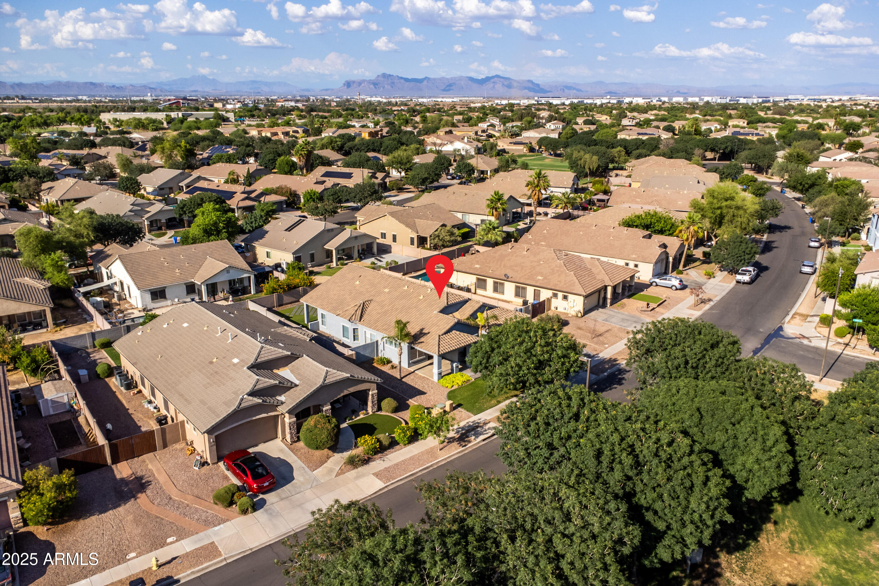 4140 East Claxton Avenue Gilbert, AZ 85297 - Photo 79 of 117 an aerial view of multiple house