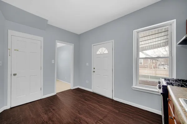 $279,900 | 922 Summer Street, Hammond, IN 46320
