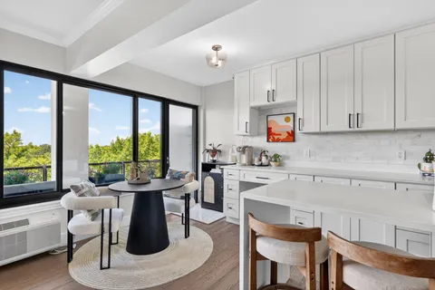 $345,000 | 3601 Wisconsin Avenue Northwest, Unit 603, Washington, DC 20016
