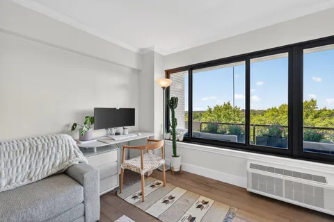 $345,000 | 3601 Wisconsin Avenue Northwest, Unit 603, Washington, DC 20016